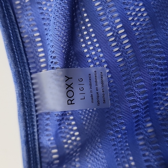 Roxy Active Shirt size Large - Picture 5 of 8